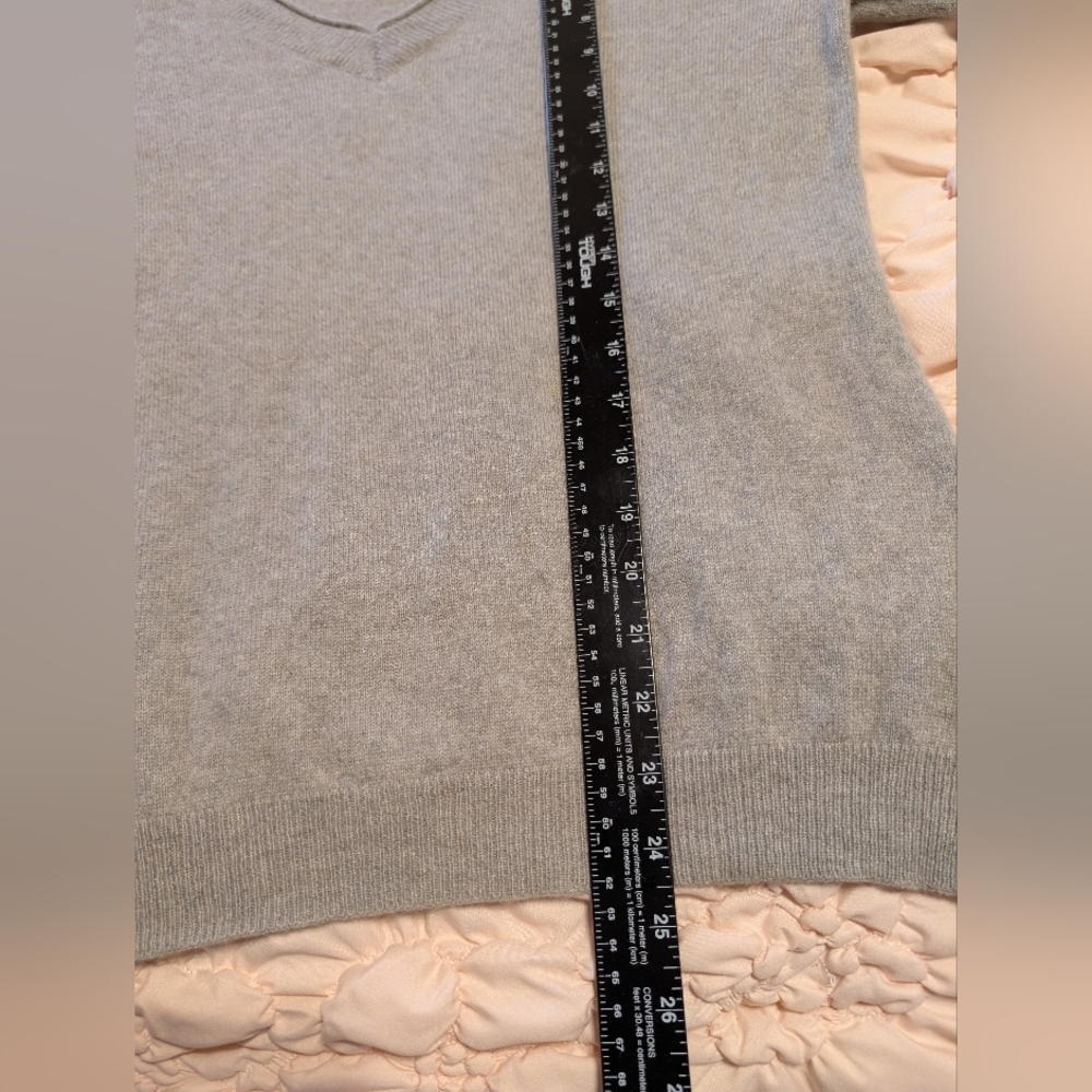 Poetry Cashmere Women's V-Neck Sweater in Gray - Picture 6 of 8